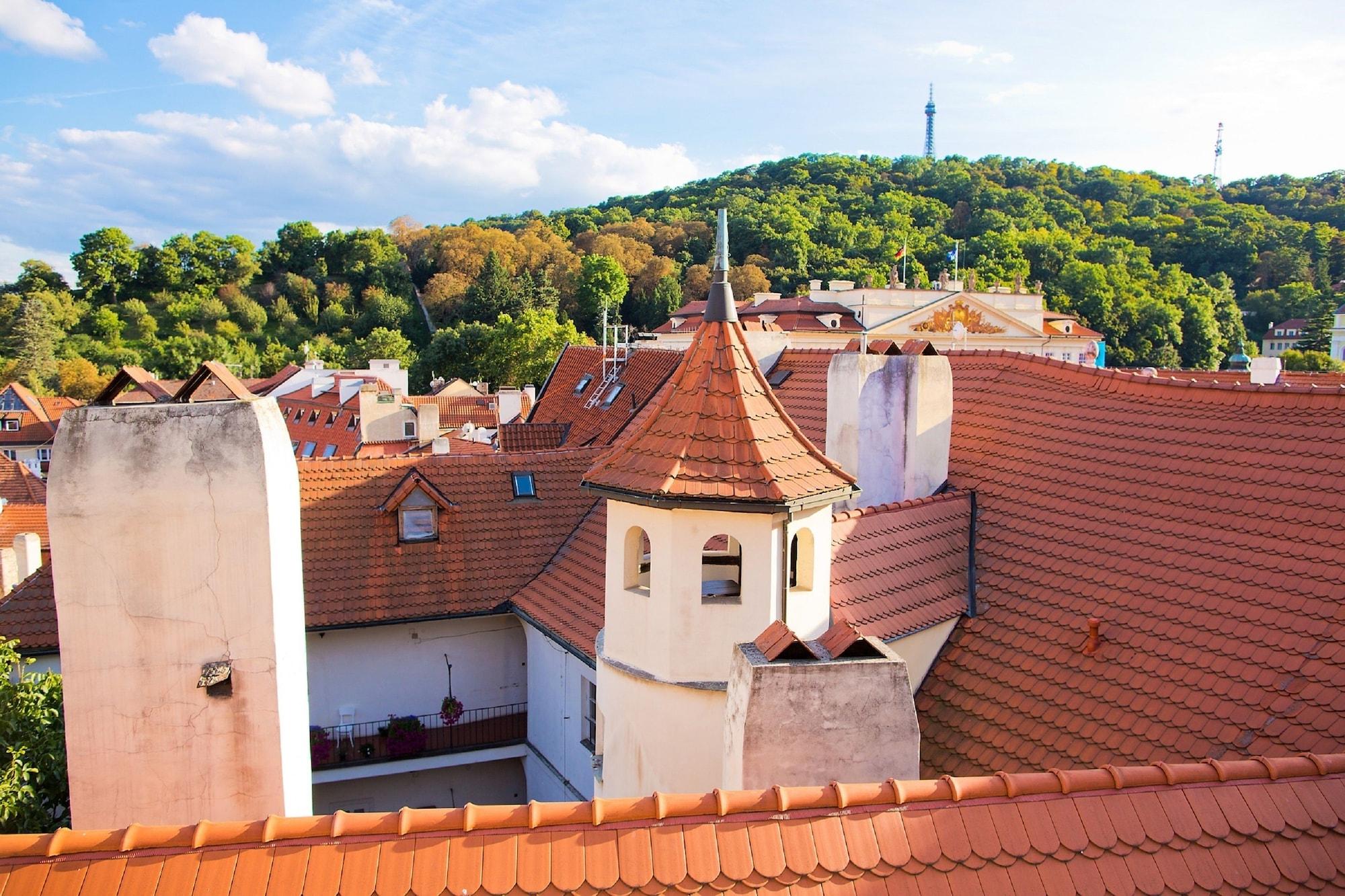 Hotel Golden Key Prague Castle Dış mekan fotoğraf