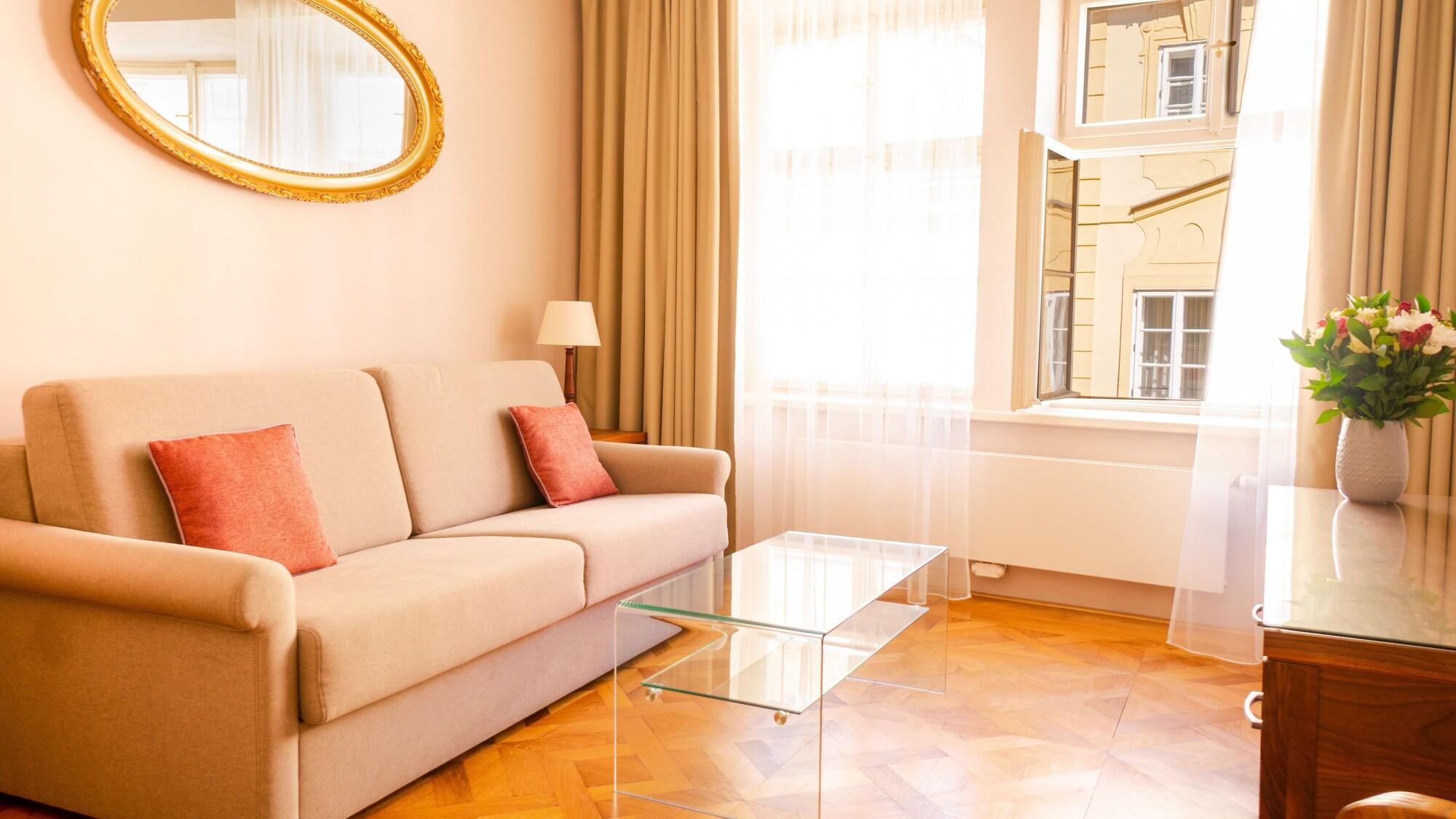 Hotel Golden Key Prague Castle Dış mekan fotoğraf