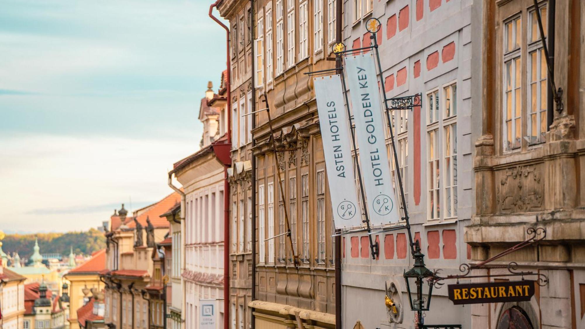 Hotel Golden Key Prague Castle Dış mekan fotoğraf